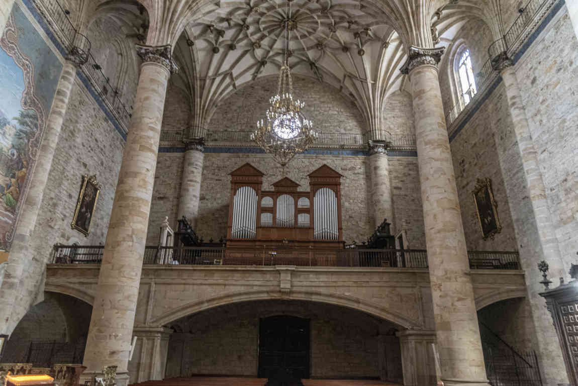 Vizcaya - Elorrio 10 - iglesia de la Purísima Concepción.jpg